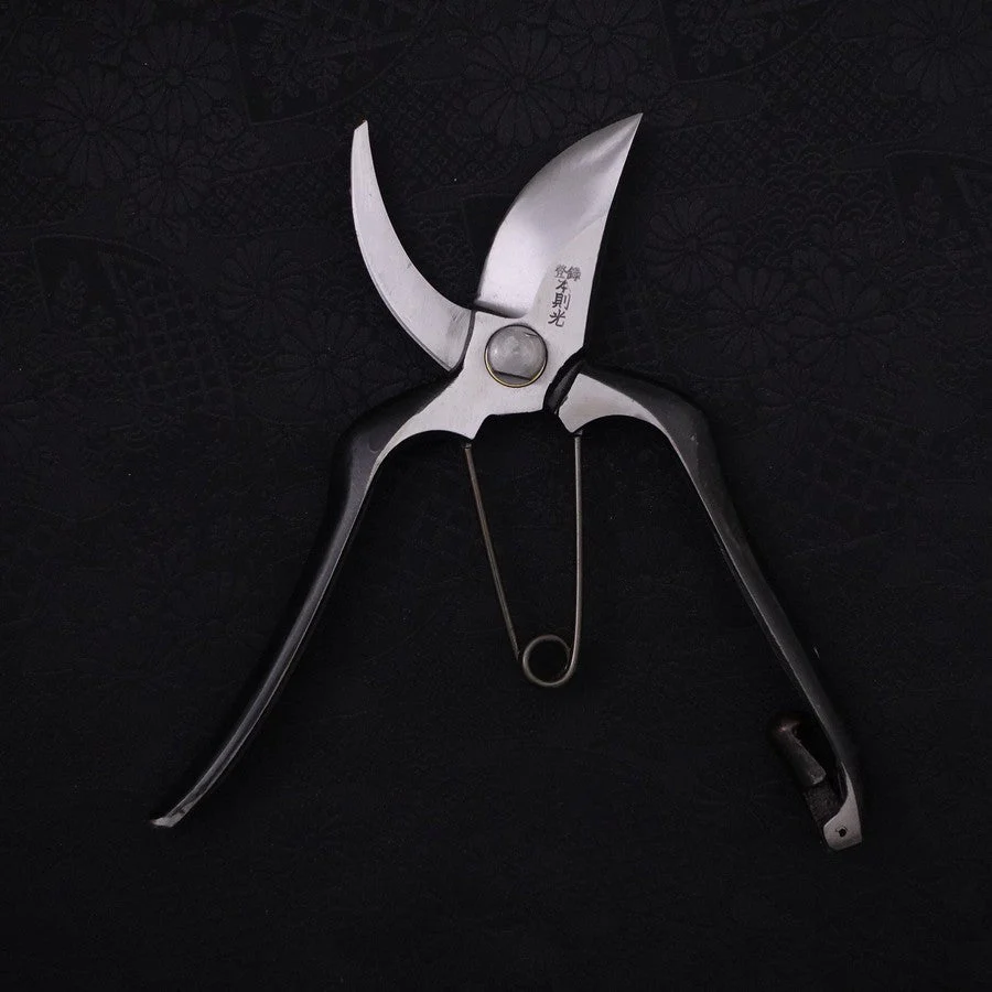 Schwarze Musashi Gartenschere / Gartenschere Linkshändig Handgeschmiedet 200mm - Image 4