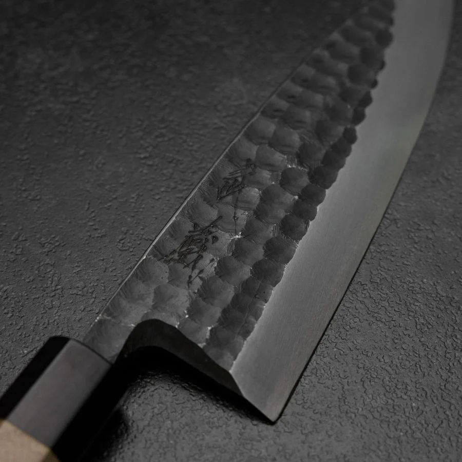 Deba White Steel #2 Kurouchi Tsuchime Walnussholz Griff 180mm - Image 3