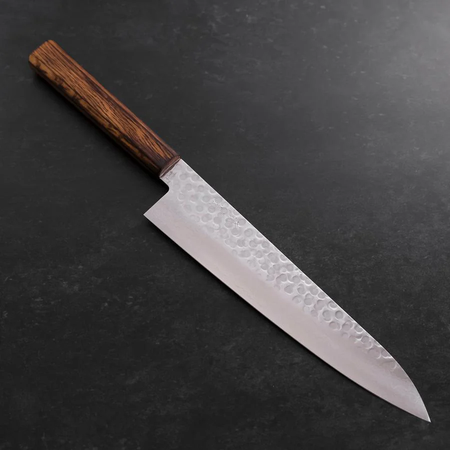 Gyuto AUS-10 Tsuchime Damast Sumi Urushi Griff 240mm