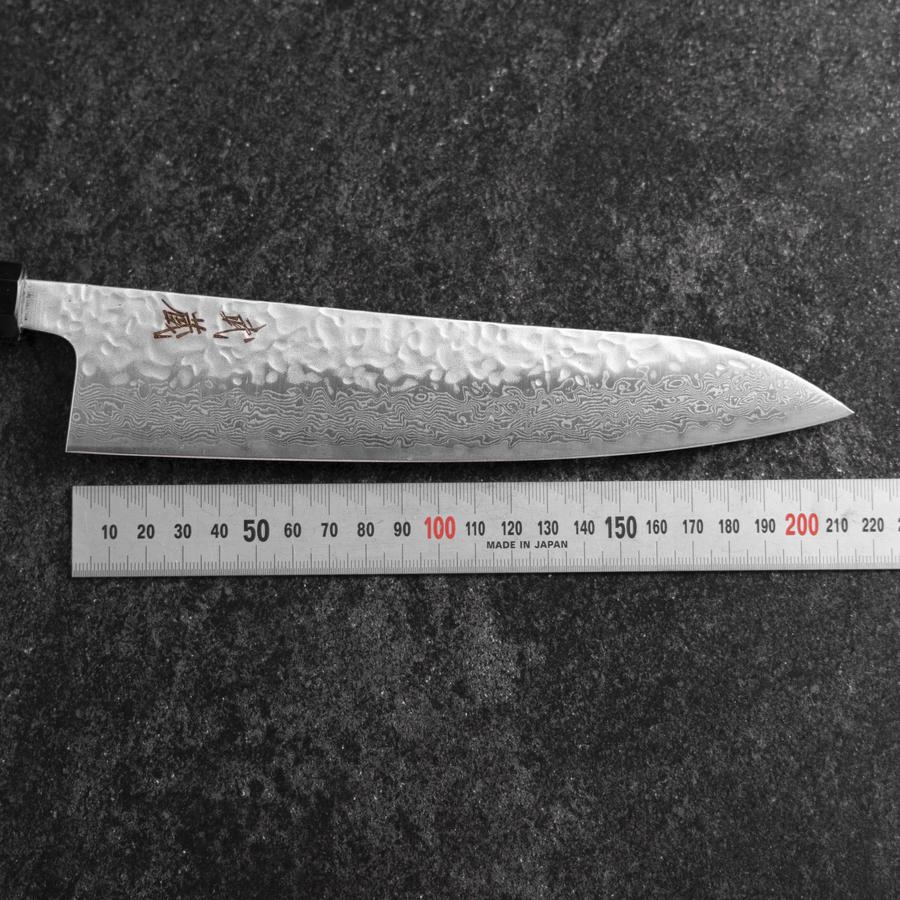Gyuto AUS-10 Tsuchime Damast Walnussholz Griff 210mm - Image 7