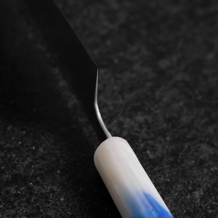 Gyuto AUS-8 Poliert Weiß-Blauer Ozeanplastik Griff 210mm - Image 4