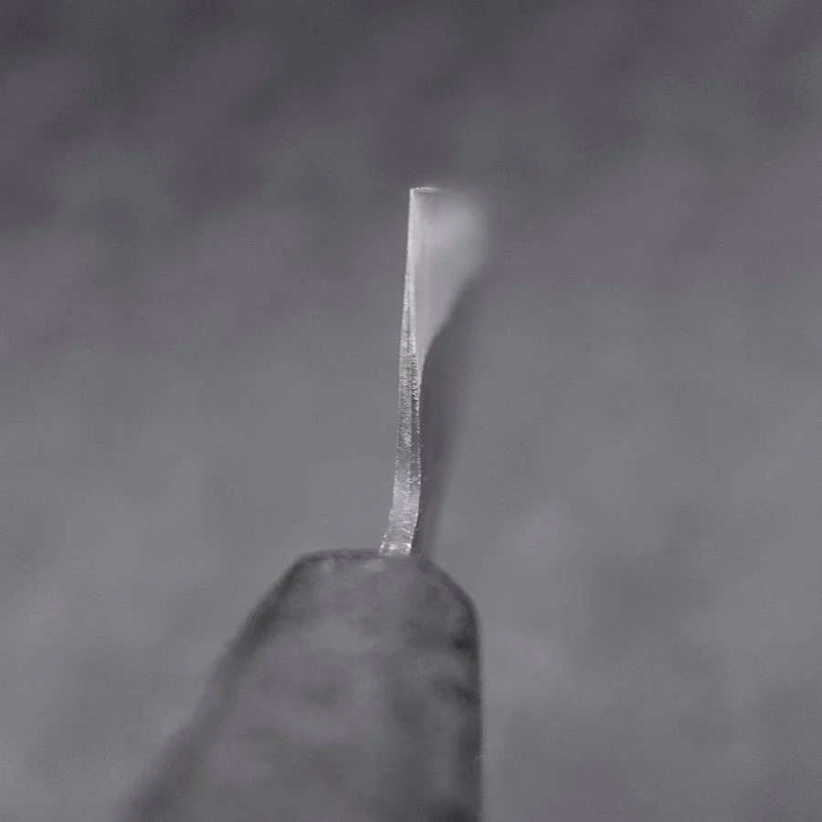 Gyuto Blue Steel #2 Kurouchi Schwarzer Ishime Urushi Griff 210M - Image 4