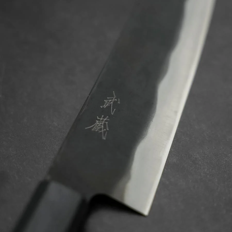 Gyuto Blue Steel #2 Kurouchi Dunkelblauer Urushi Griff 210mm - Image 3