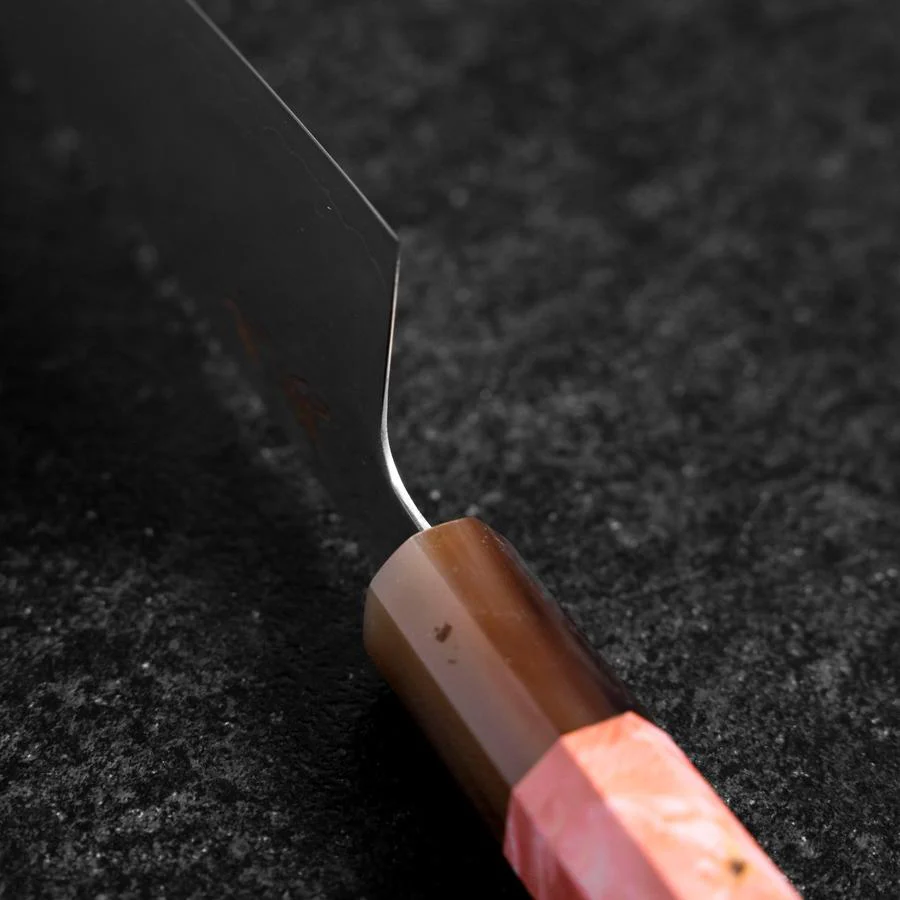 Gyuto SLD Kagami Dunkelrosa Büffelhorn und Ahornholz Griff 210mm - Image 4