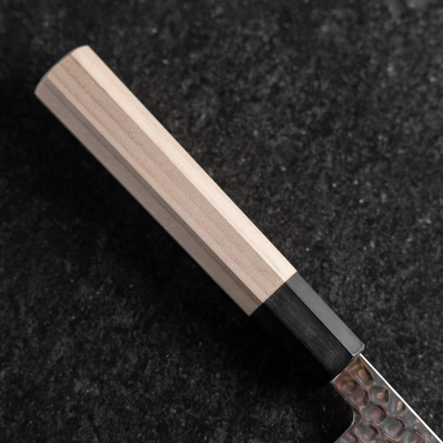 Gyuto VG-10 Tsuchime Damast Büffelhorn und Magnolienholz Griff 210mm - Image 6