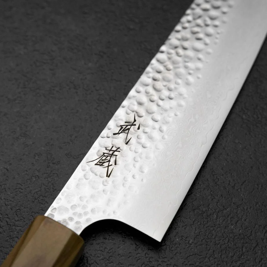 Gyuto VG-10 Tsuchime Damast Olivenholz Griff 210mm - Image 3