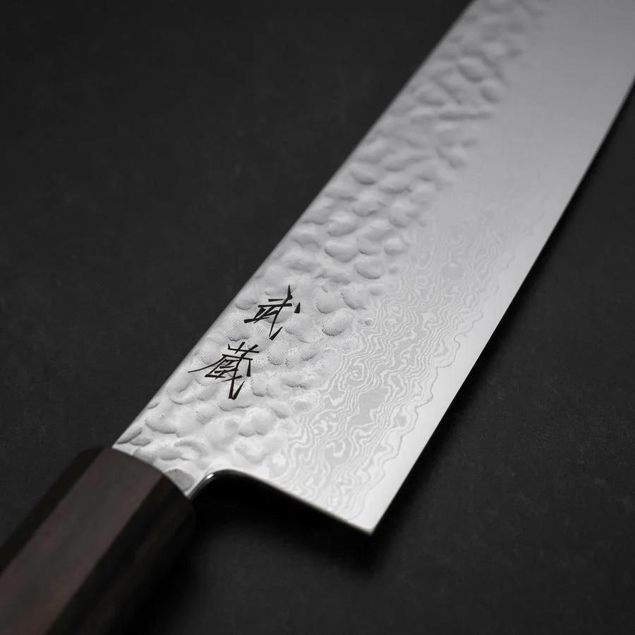 Gyuto VG-10 Tsuchime Damast Eschenholz Griff 240mm - Image 3