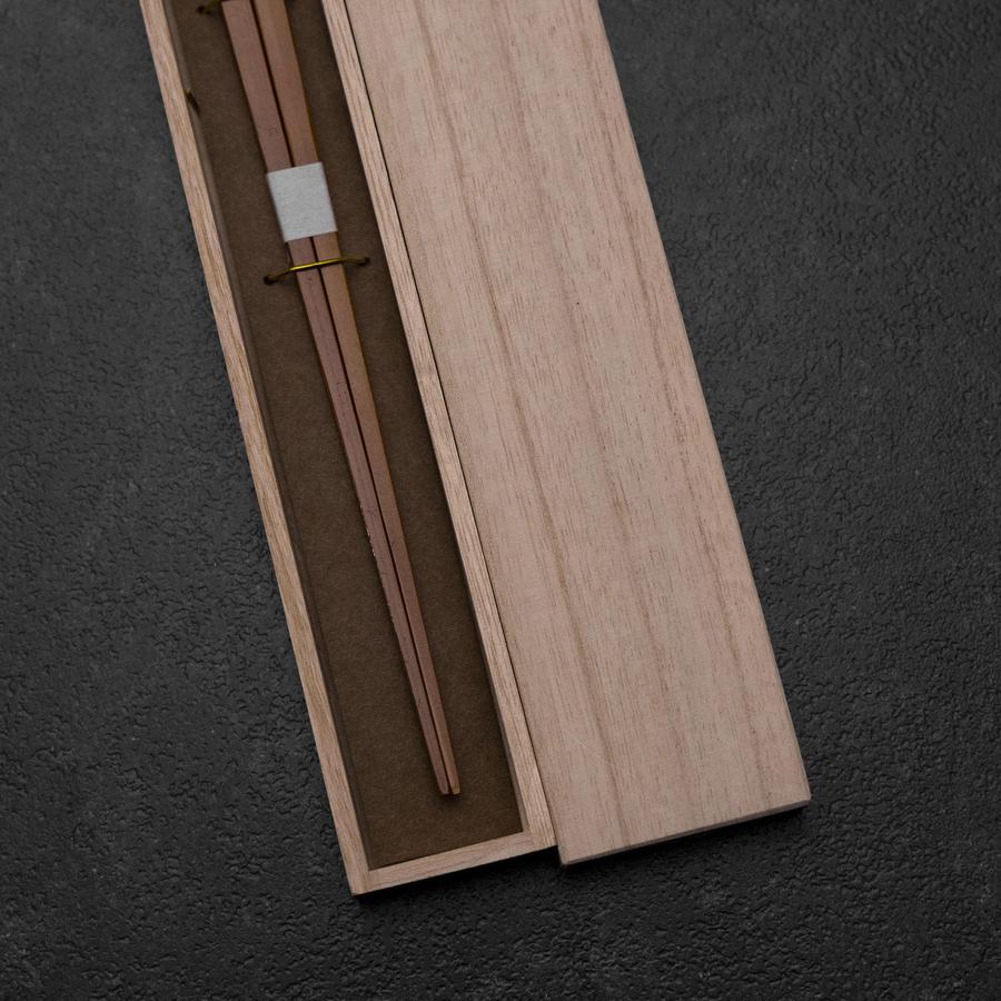 Kagoshima Bambus Braune Essstäbchen 230mm mit Paulownia-Holzbox - Image 2