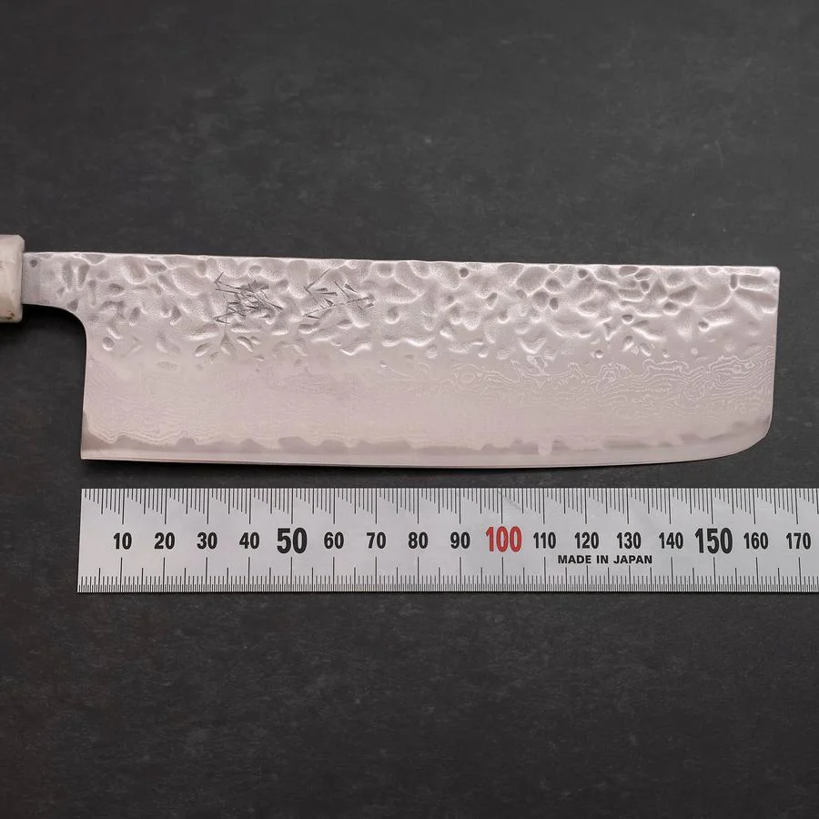 Nakiri AUS-10 Tsuchime Damast Weiß-Schwarzer Ozeanplastik Griff mit Blattgold 165mm - Image 7