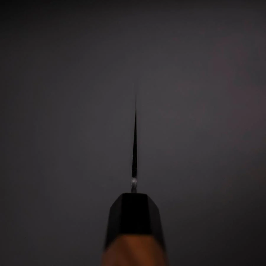 Nakiri AUS-8 Kurouchi Tsuchime Walnuss- und Rosenholz Griff 170mm - Image 4