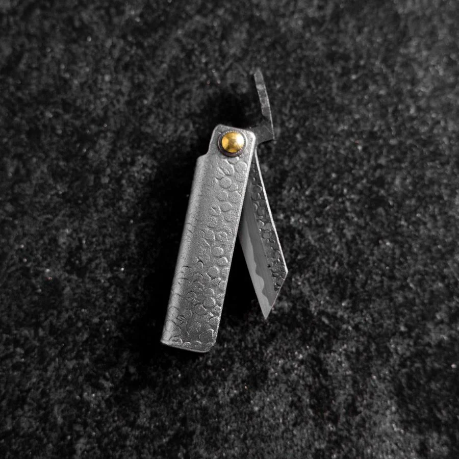 Taschenmesser White Steel #2 45mm Carbon Kurouchi Tsuchime Knifegata mit Paulownia Holz-Box - Image 6