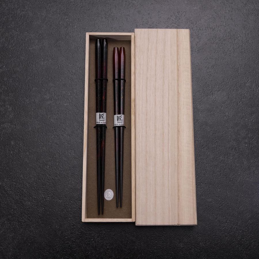 Rokkaku Akira Essstäbchen Set (Hexagon) Rot 215 mm und Schwarz 235 mm Lackiertes Holz mit Paulownia-Holzbox