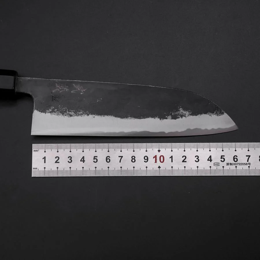 Santoku Blue Steel #1 Kurouchi Büffelhorn und Magnolienholz Griff 165mm - Image 7