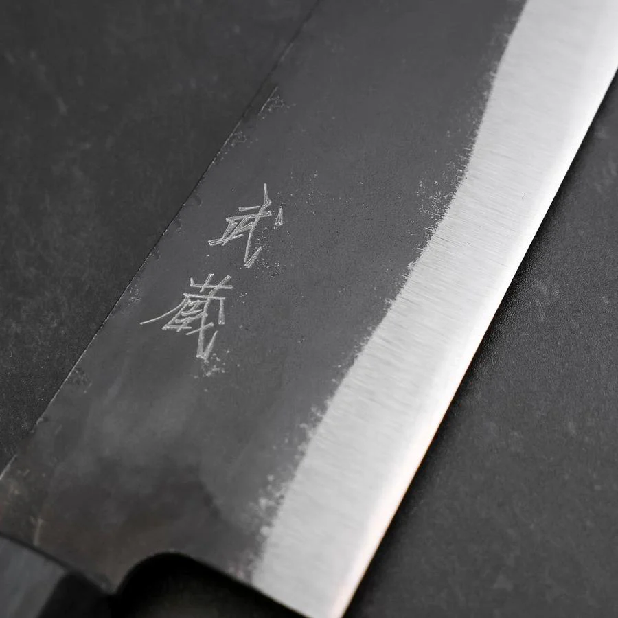 Santoku Blue Steel #1 Kurouchi Büffelhorn und Ebenholz Griff 165mm - Image 3