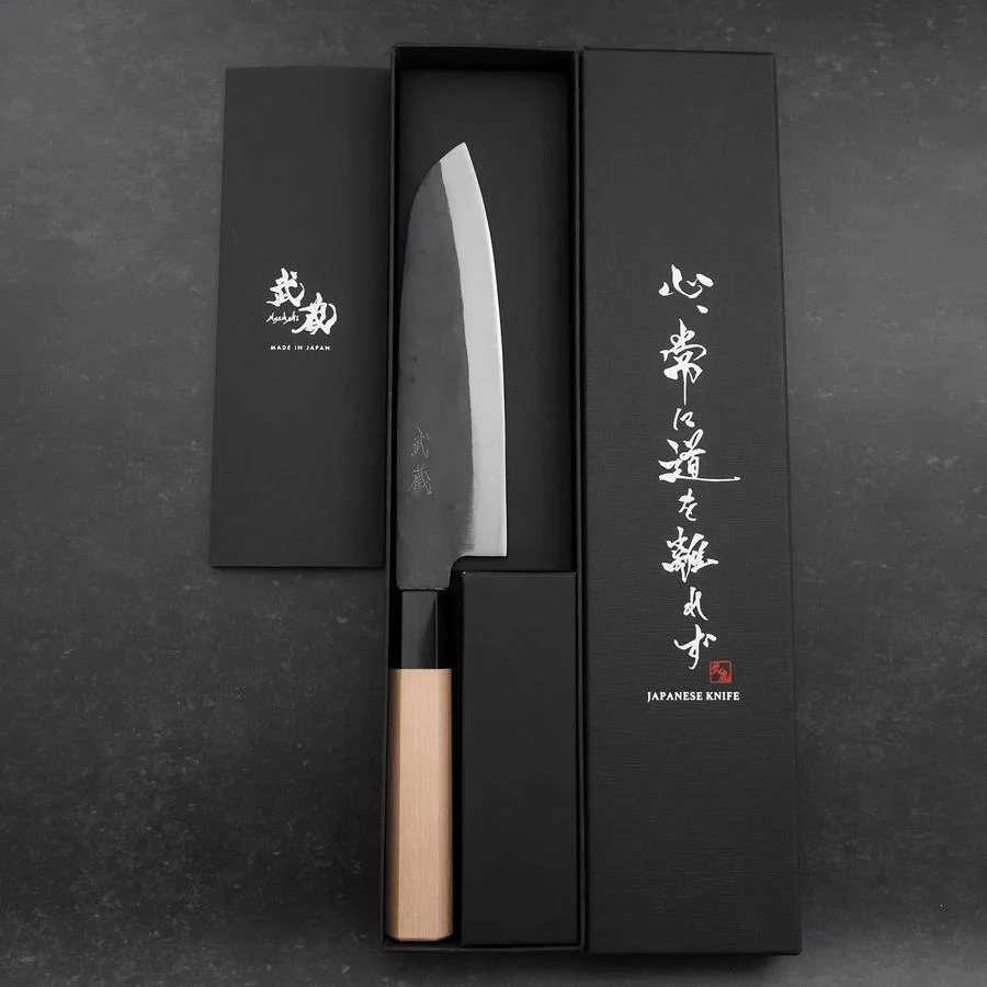 Santoku Blue Steel #1 Edelstahlummantelung Kurouchi Büffelhorn und Magnolienholz Griff 165mm - Image 8