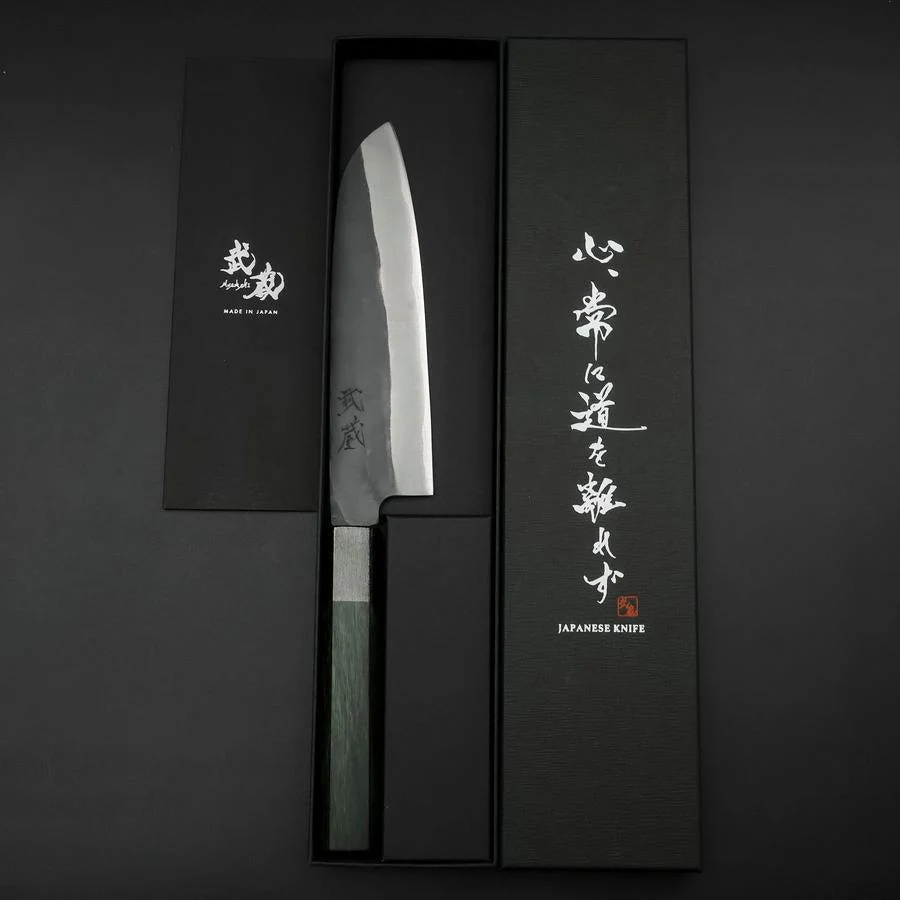 Santoku Blue Steel #1 Edelstahlummantelung Kurouchi Grüner Urushi Griff 170mm - Image 8