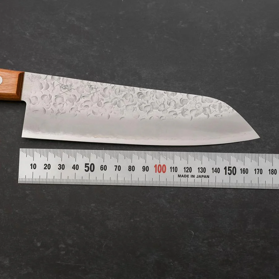 Santoku Chromax Tsuchime Brauner Westlicher Griff 165mm - Image 7