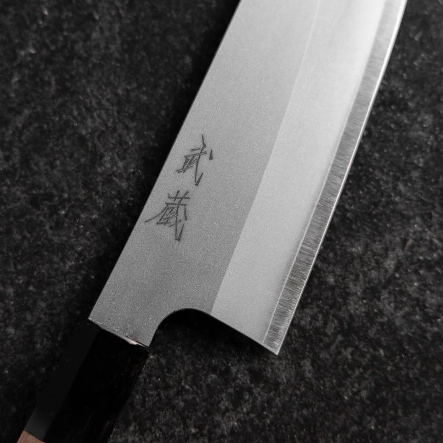 Santoku Silver Steel #3 Kasumi Büffelhorn und Walnussholz Griff 165mm - Image 3