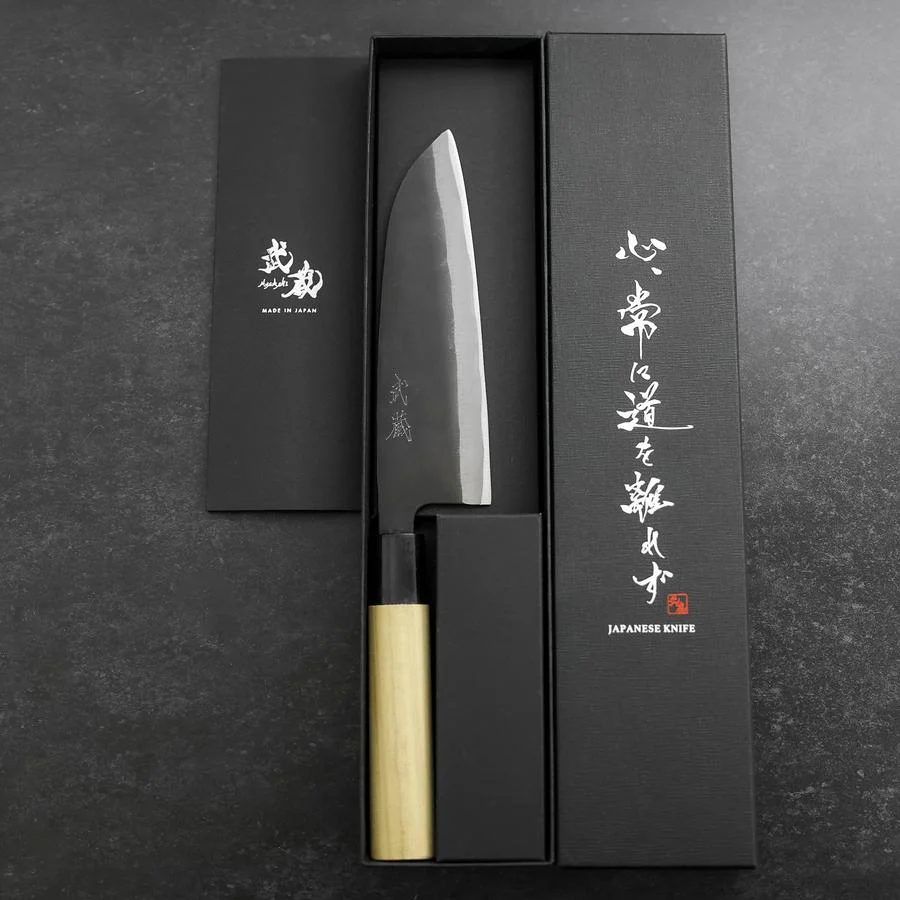 Santoku SK-Stahl Kurouchi Magnolienholz Griff 165mm - Image 8
