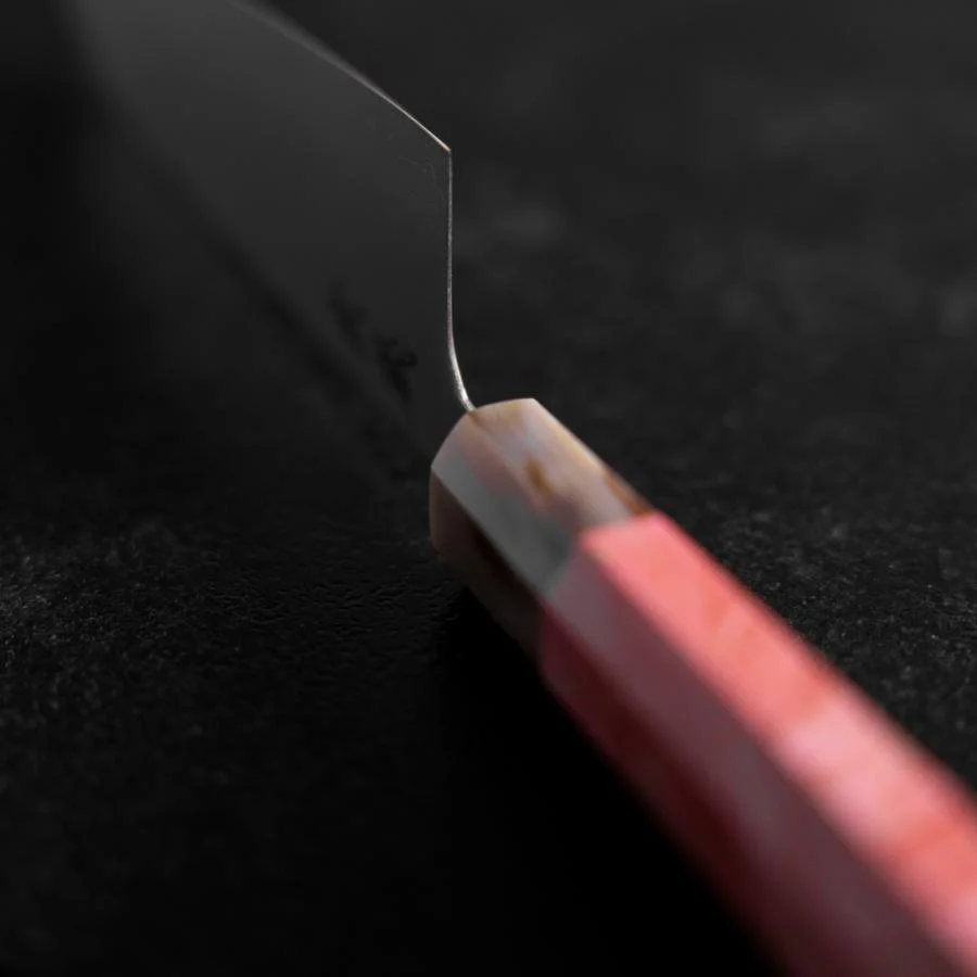 Santoku SLD Kagami Dunkelrosa-Rosa Büffelhorn und Ahornholz Griff 170mm - Image 4