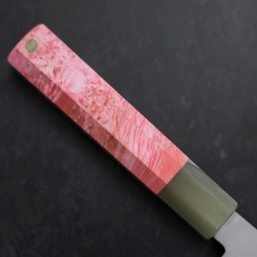 Santoku VG-10 Damast Dunkelrosa Büffelhorn und Ahornholz Griff 180mm - Image 6