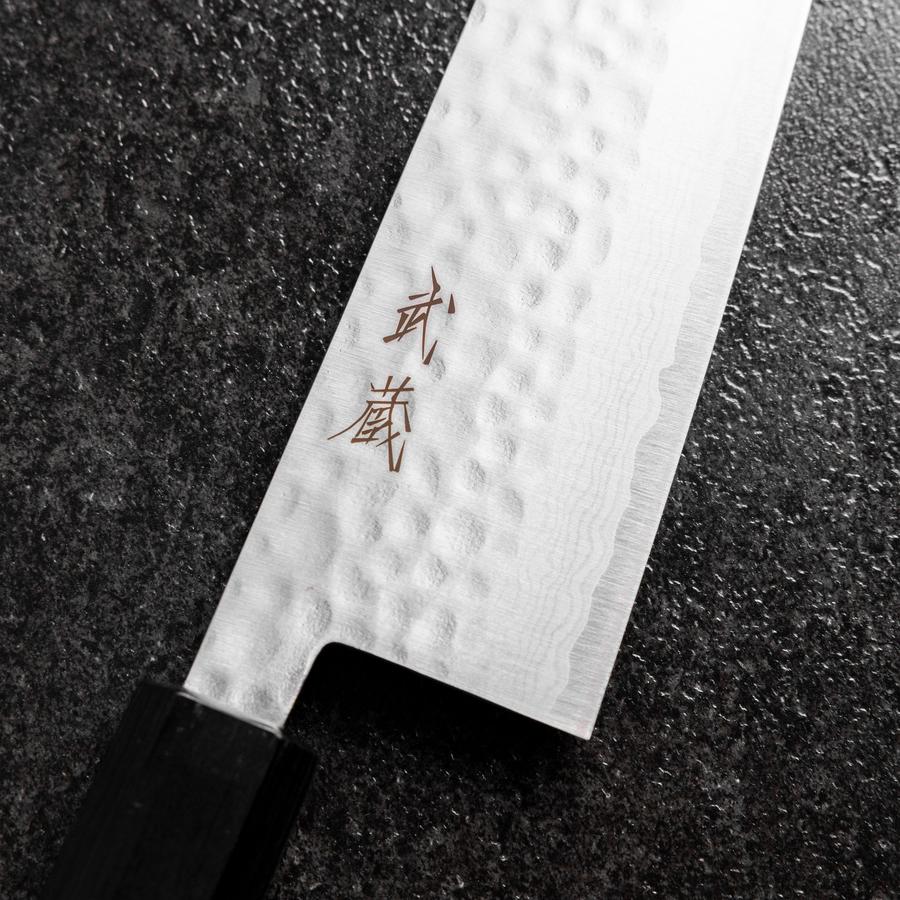 Santoku VG-10 Tsuchime Damast Walnussholz Griff 165mm - Image 3