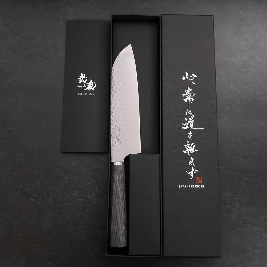 Santoku VG-10 Tsuchime Kohlefarbener Kirschgriff 165mm - Image 8