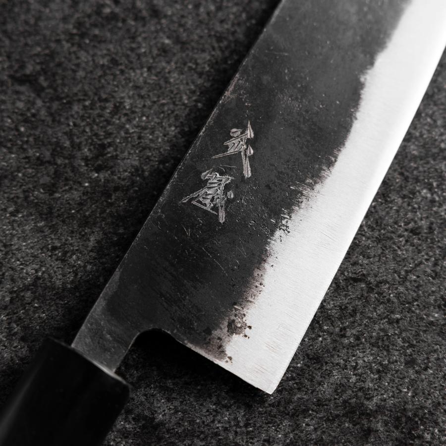 Santoku White Steel #2 Kurouchi Runder Büffelhorn und Magnolienholz Griff 165mm - Image 3