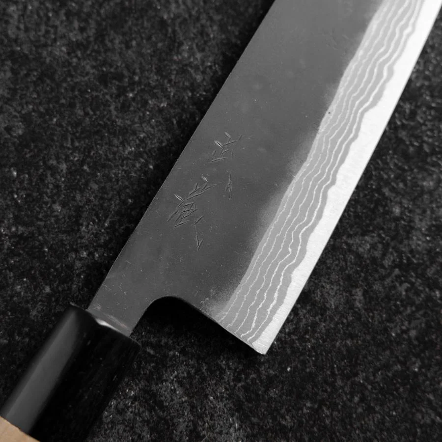 Santoku White Steel #2 Kurouchi Damast Kurigata Büffelhorn und Magnolienholz Griff 170mm - Image 3