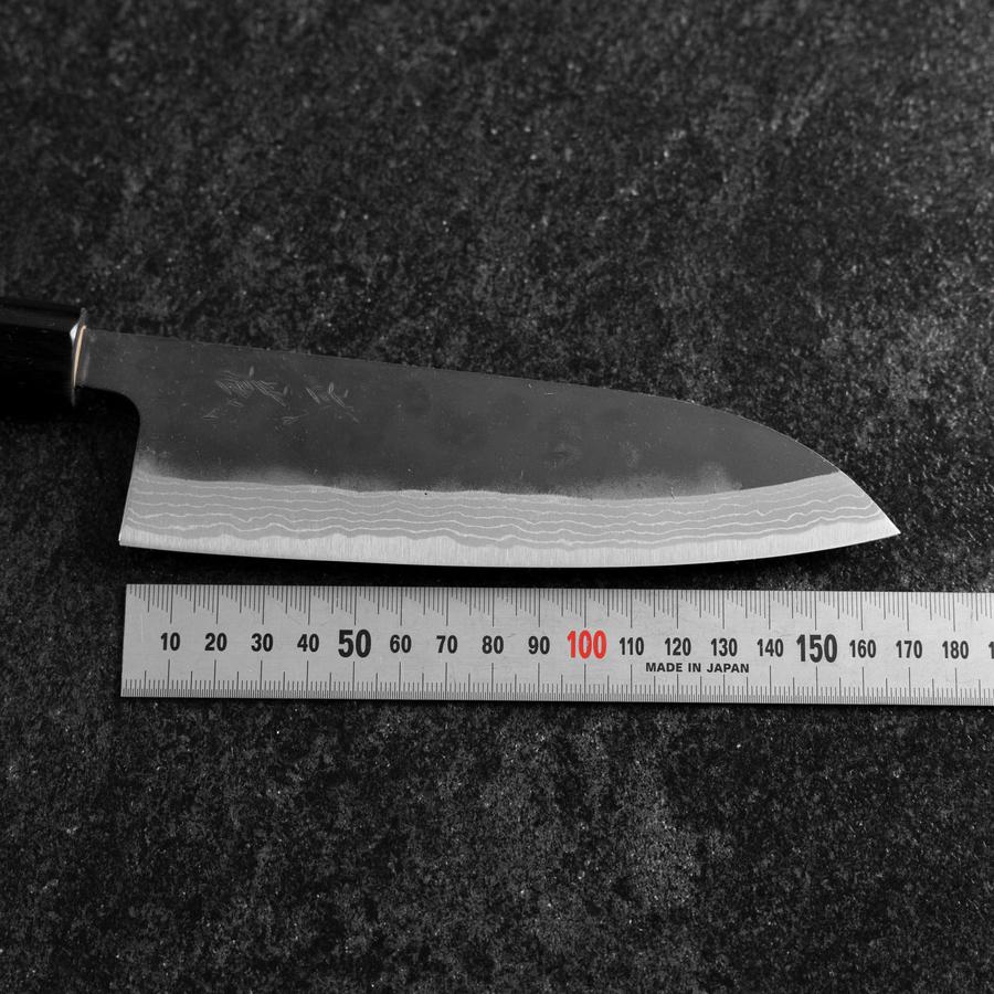 Santoku White Steel #2 Kurouchi Damast Kurigata Büffelhorn und Magnolienholz Griff 170mm - Image 7