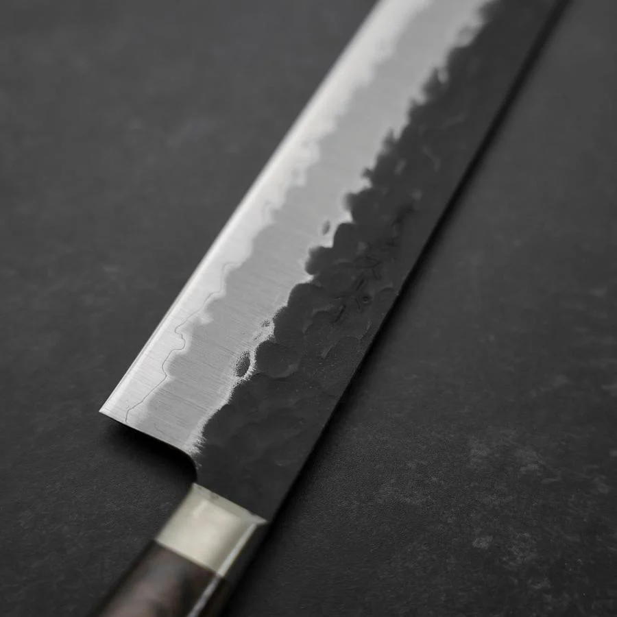 Sujihiki Edelstahlummantelung Blue Super Kurouchi Tsuchime Brauner Westlicher Griff 240mm - Image 3