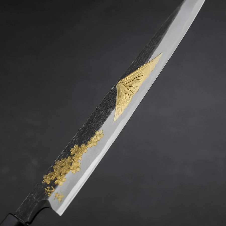 Yanagiba Blue Steel #2 Kurouchi Chokin "Sakura-Fuji" Büffelhorn und Ebenholz Griff 210mm - Image 3